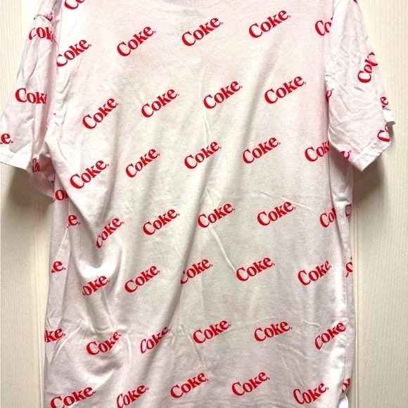 COCA COLA MEN'S COKE SHORT SLEEVE CREW NECK T-SHIRT SIZE L - Picture 3 of 3
